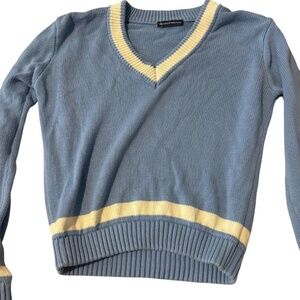 Brandy Melville blue and white v neck sweater